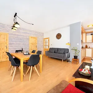 Labska 108 Apartment